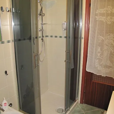 La Vieja Casa *