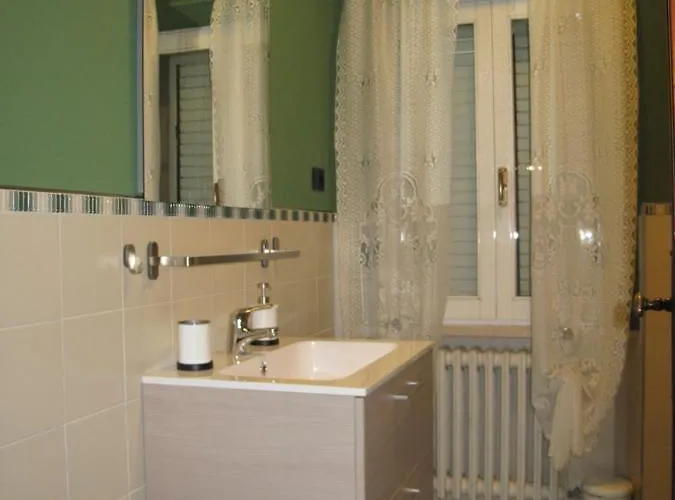 Alojamento de Acomodação e Pequeno-almoço La Vieja Casa *